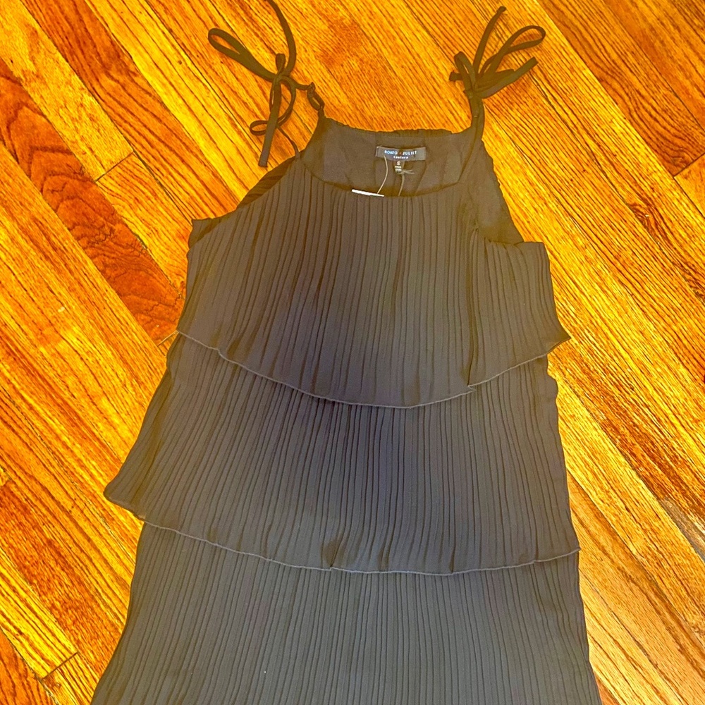 NEW! Romeo & Juliet Couture tiered dress, Size: Small, Black